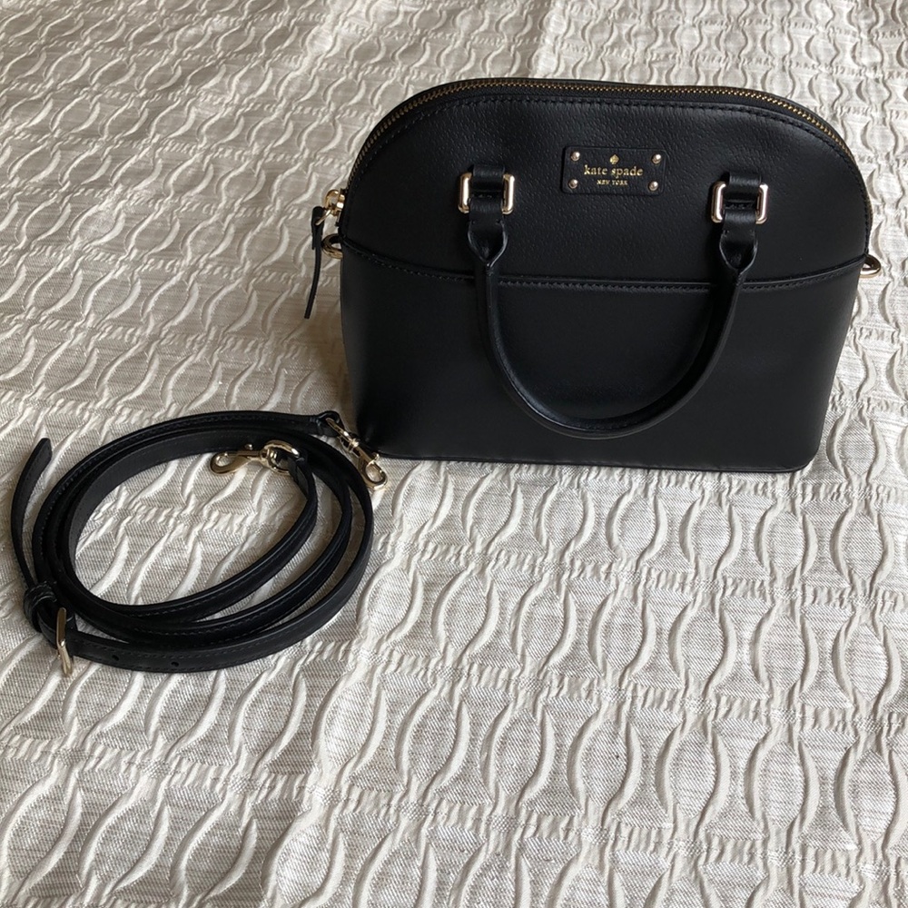 Kate Spade Mini Carlie Crossbody Bag ♠️